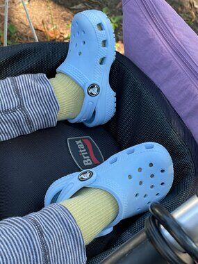 crocs Kids' Classic Clog, light blue